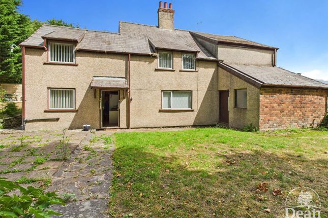 2 bedroom cottage for sale
