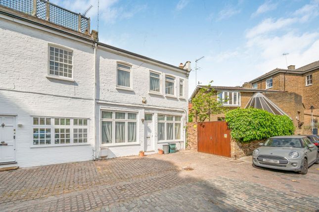 3 bed detached house