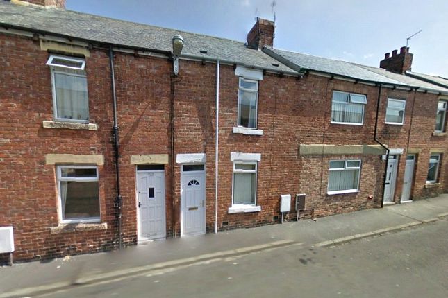 Queen Street, Grange Villa, Chester... 2 bed terraced house for sale