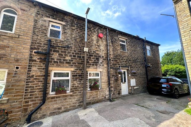 Longwood Road, Huddersfield 3 bed cottage for sale