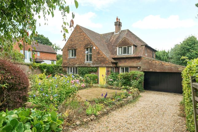 Park Road, Haslemere, Surrey, GU27 4 bed detached house for sale