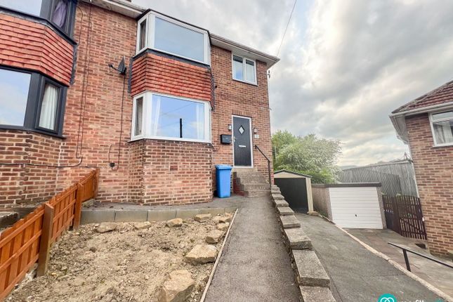 Victoria Close, Stocksbridge... 3 bed semi