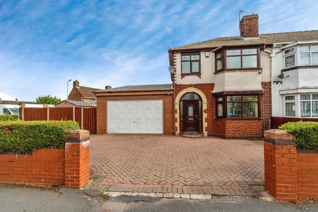 3 bedroom semi-detached house for sale