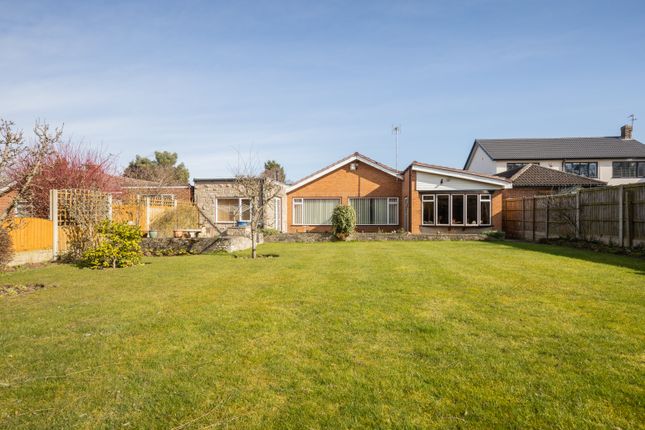 Paddock Close, Castle Donington DE74 3 bed detached bungalow for sale