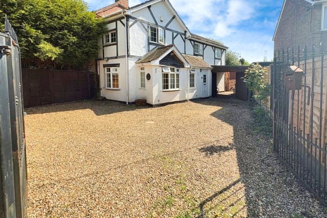 Blackhorse Road, Coventry CV6 3 bed semi