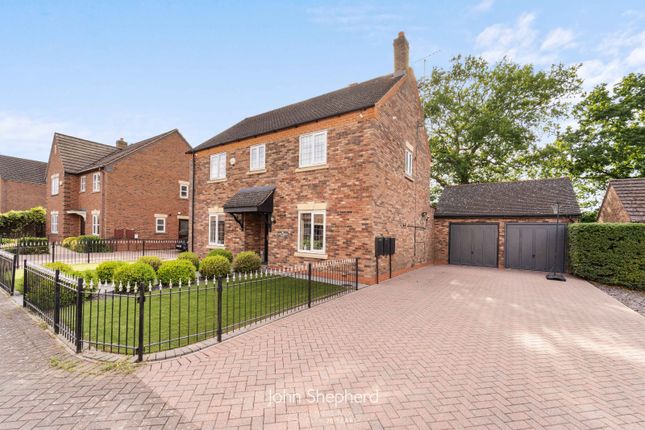 Whitchurch Lane, Shirley, Solihull, B90 5 bed detached house for sale