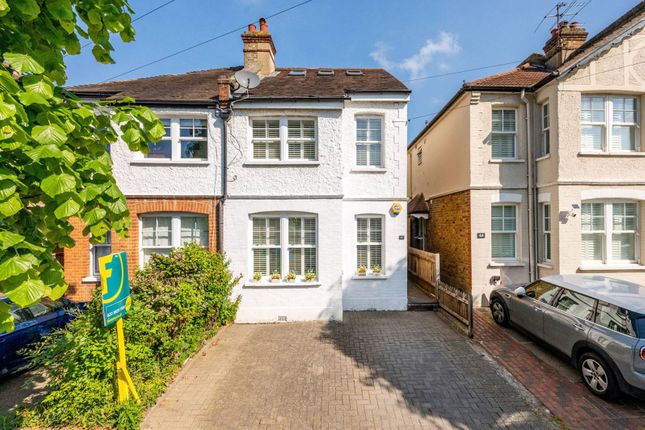 Kings Avenue, New Malden, KT3 4 bed semi