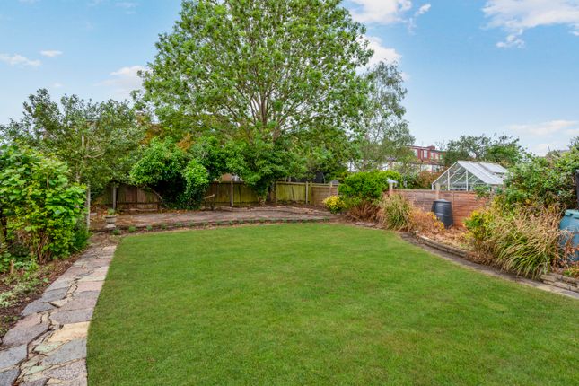 Woodlands, Raynes Park SW20 3 bed end of terrace house for sale