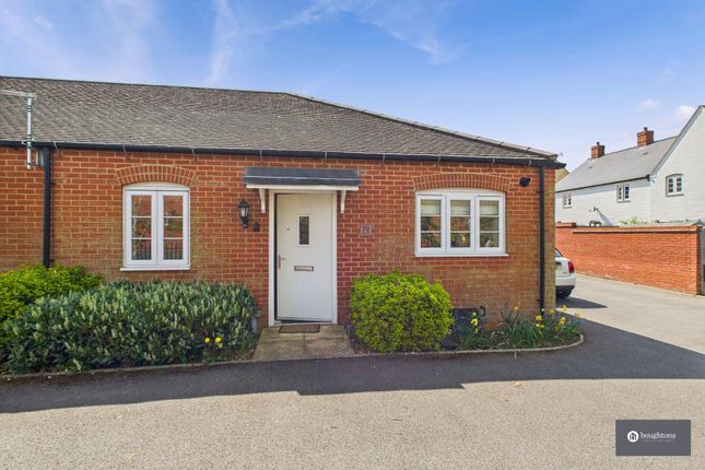 2 bedroom semi-detached bungalow for sale