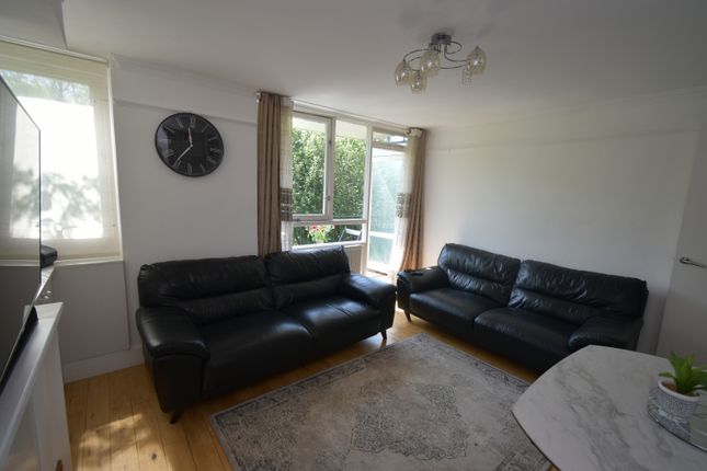 Randolph Gardnes, NW6 3 bed flat for sale