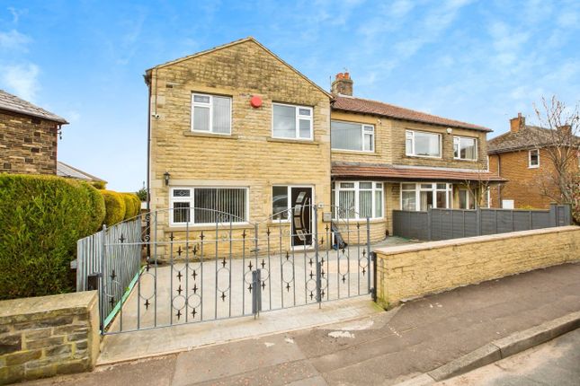 Crestfield Crescent, Elland HX5 5 bed semi