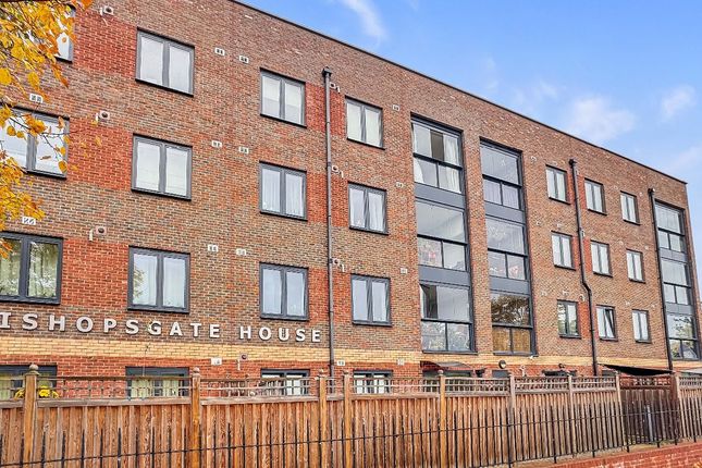 2 bed flat