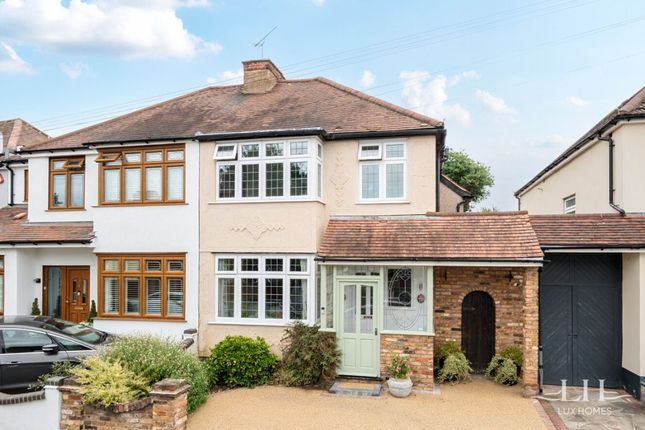 3 bedroom semi-detached house for sale
