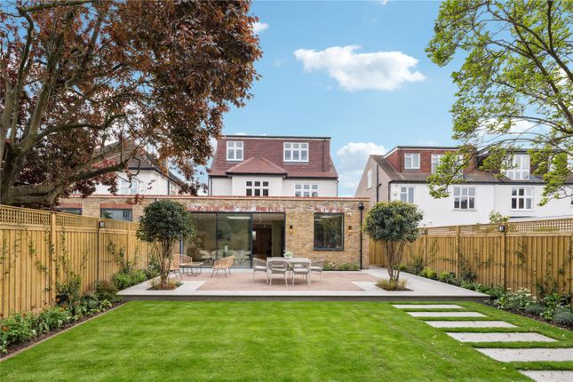Suffolk Road, Barnes, London, SW13 5 bed link detached house for sale