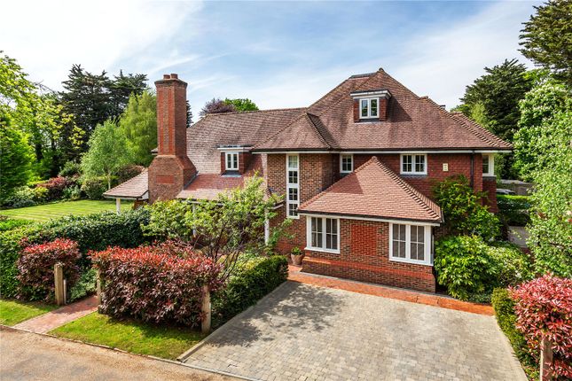 Highlands Road, Reigate, Surrey, RH2 6 bed house for sale