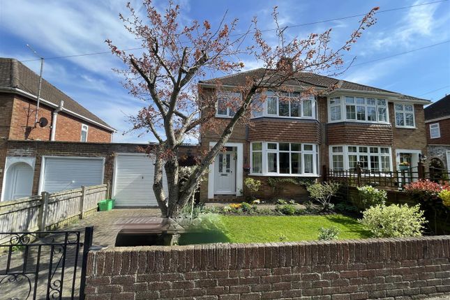 Griffiths Avenue, Cheltenham 3 bed semi