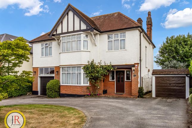 Hanyards Lane, Cuffley 4 bed detached house for sale
