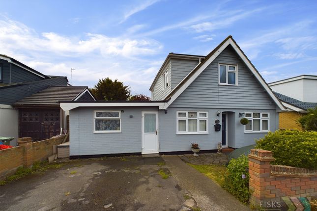 Bay Close, Canvey Island, SS8 4 bed detached house for sale