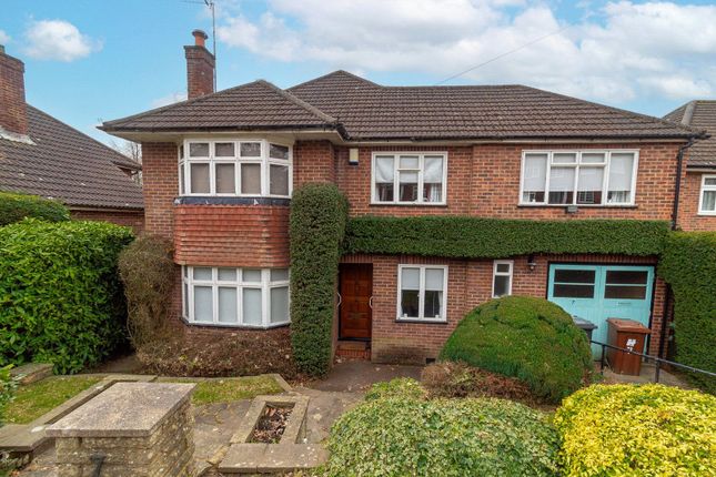 Beech Avenue, Radlett, Hertfordshire... 4 bed detached house for sale