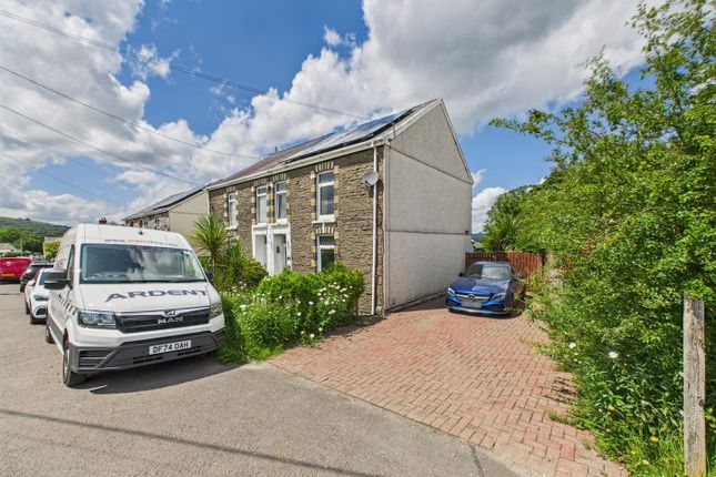Leyshon Road, Gwaun Cae Gurwen 3 bed semi