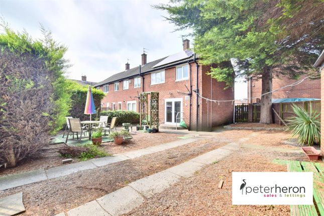 Aldershot Road, Farringdon, Sunderland 2 bed semi