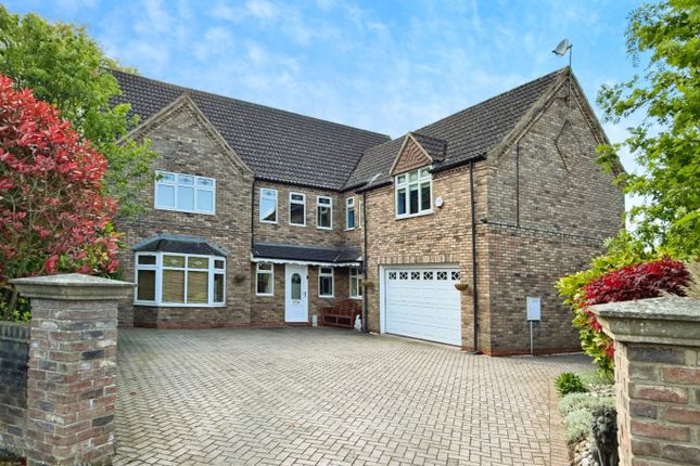 7 bedroom detached house for sale