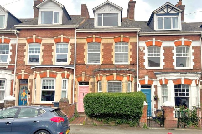 4 bedroom terraced house for sale