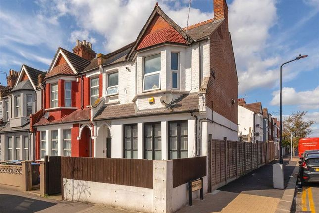 Ashford Road, London NW2 2 bed flat for sale