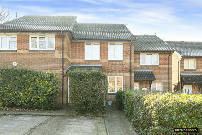 Tudor Close, Hatfield 1 bed maisonette for sale
