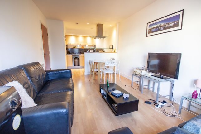 2 bed flat