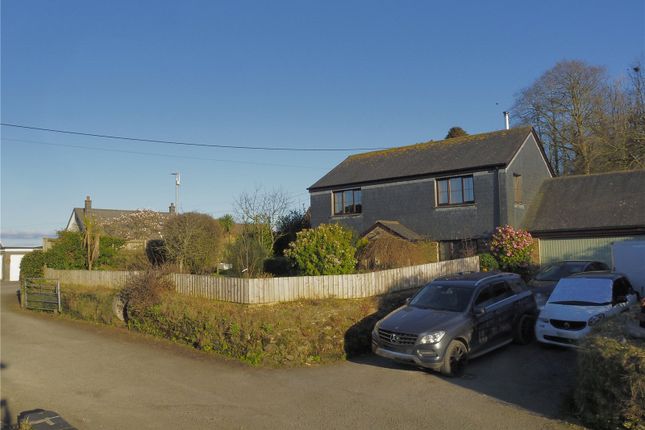 4 bed detached house