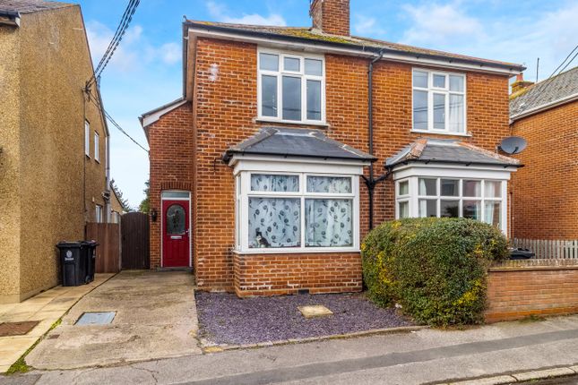 North Road, Brightlingsea... 2 bed semi