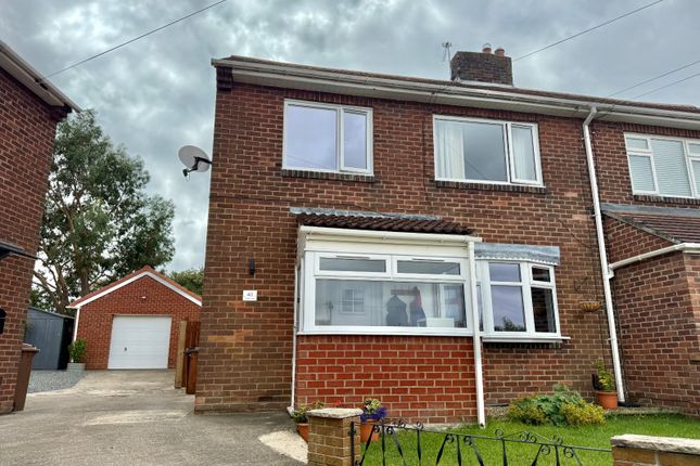 Taylor Avenue, Newcastle upon Tyne NE13 3 bed semi