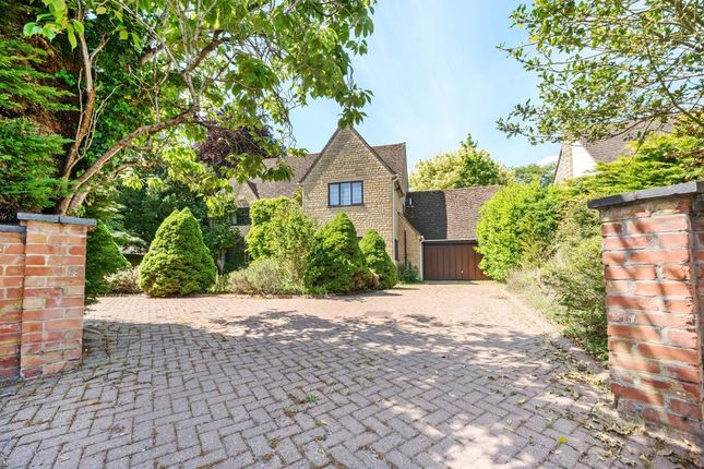 New Yatt Road,  Witney,  OX28 4 bed detached house for sale