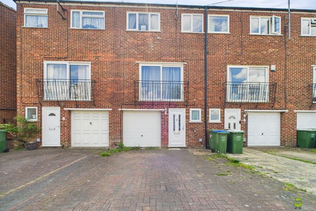 4 bedroom town house for sale