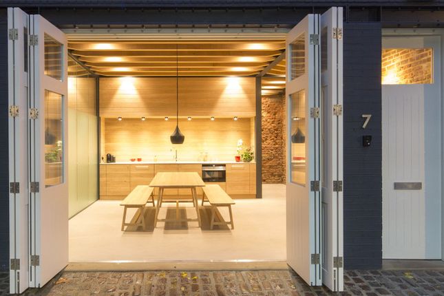 Southwick Mews, London, W2 3 bed mews for sale