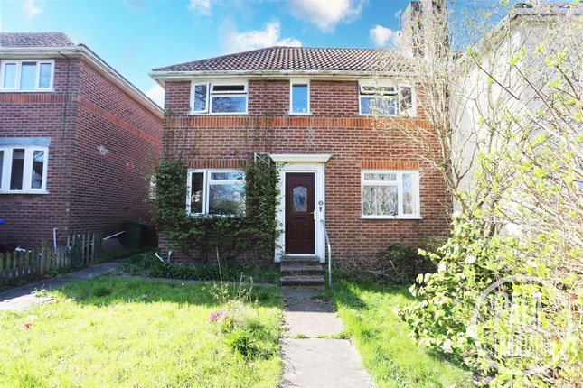 Minden Road, Lowestoft, NR32 3 bed semi