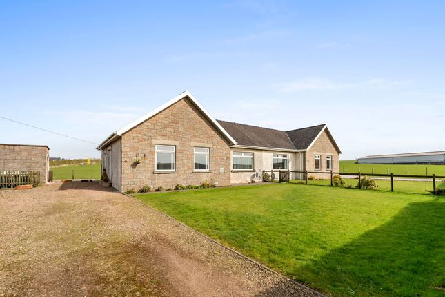 1 Sandyford Farm Cottages, Sandyford... 3 bed semi
