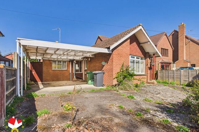 Estcourt Road, Gloucester 2 bed detached bungalow for sale