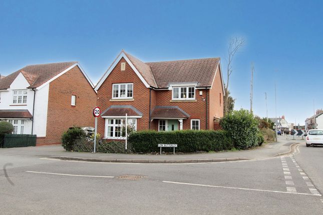 Butterley Drive, Buckley, CH7 4 bed detached house for sale