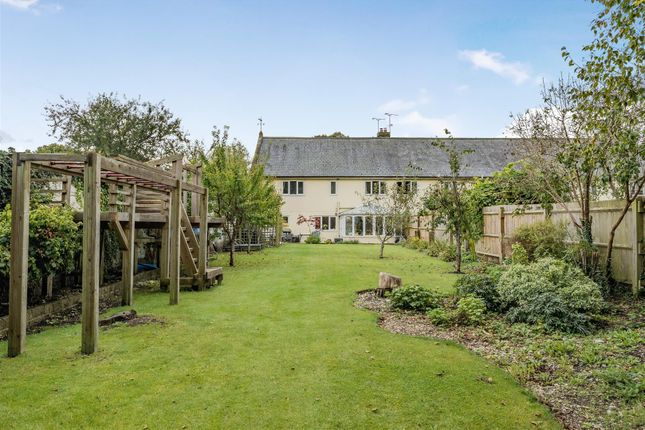 Beckhampton, Marlborough 4 bed terraced house for sale