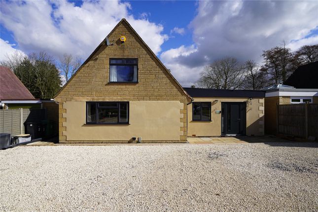 Collin Close, Willersey, Broadway... 4 bed bungalow for sale