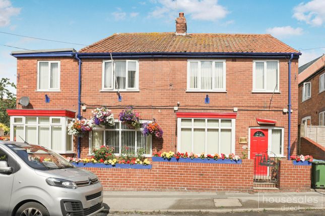 8 bedroom detached house for sale