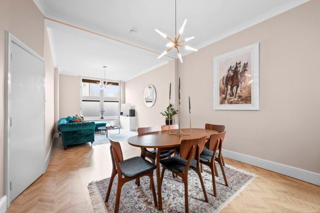 Kingston Road, Raynes Park, London, SW20 3 bed terraced house for sale
