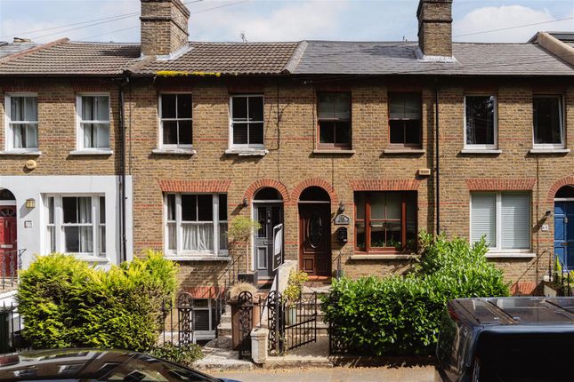 St. Marys Road, Reigate 3 bed terraced house for sale