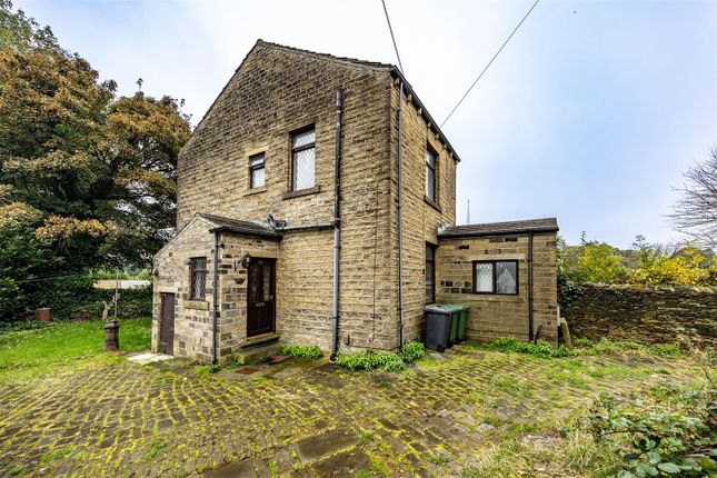 Halifax Road, Huddersfield HD3 3 bed detached house for sale