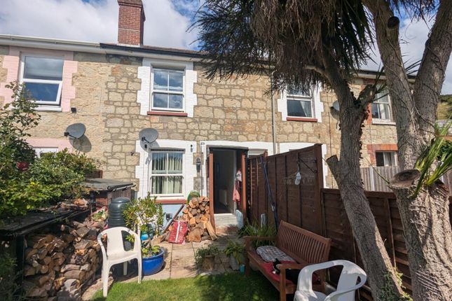 2 bedroom cottage for sale