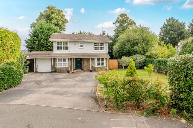 Brudenell, Windsor SL4 3 bed detached house for sale