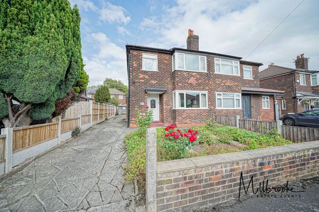 Crawford Avenue, Worsley, M28 3 bed semi