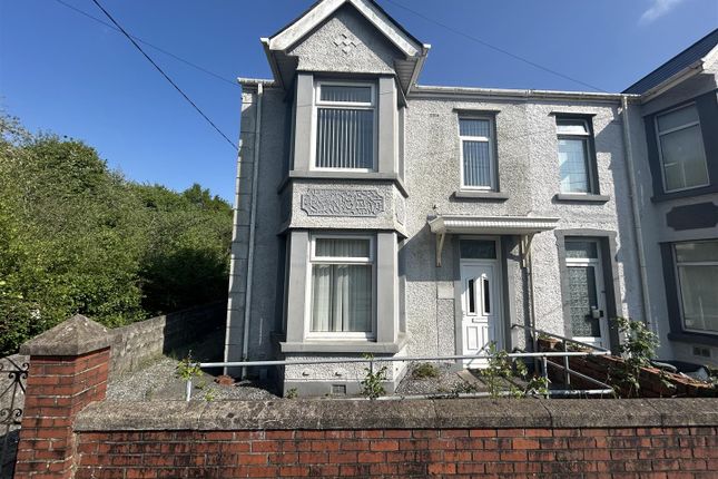 3 bed semi-detached house